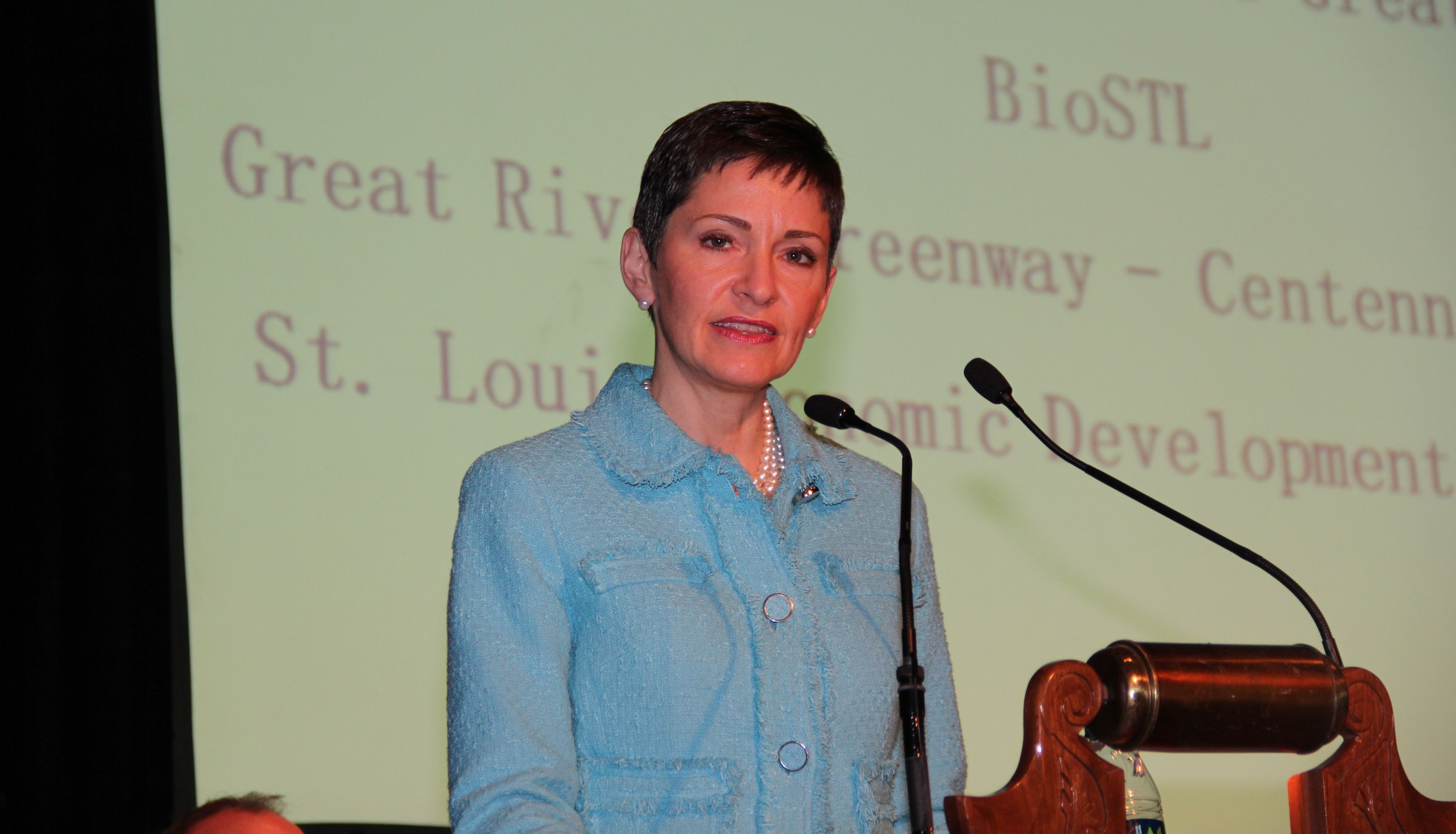 Penny Pennington, Edward Jones