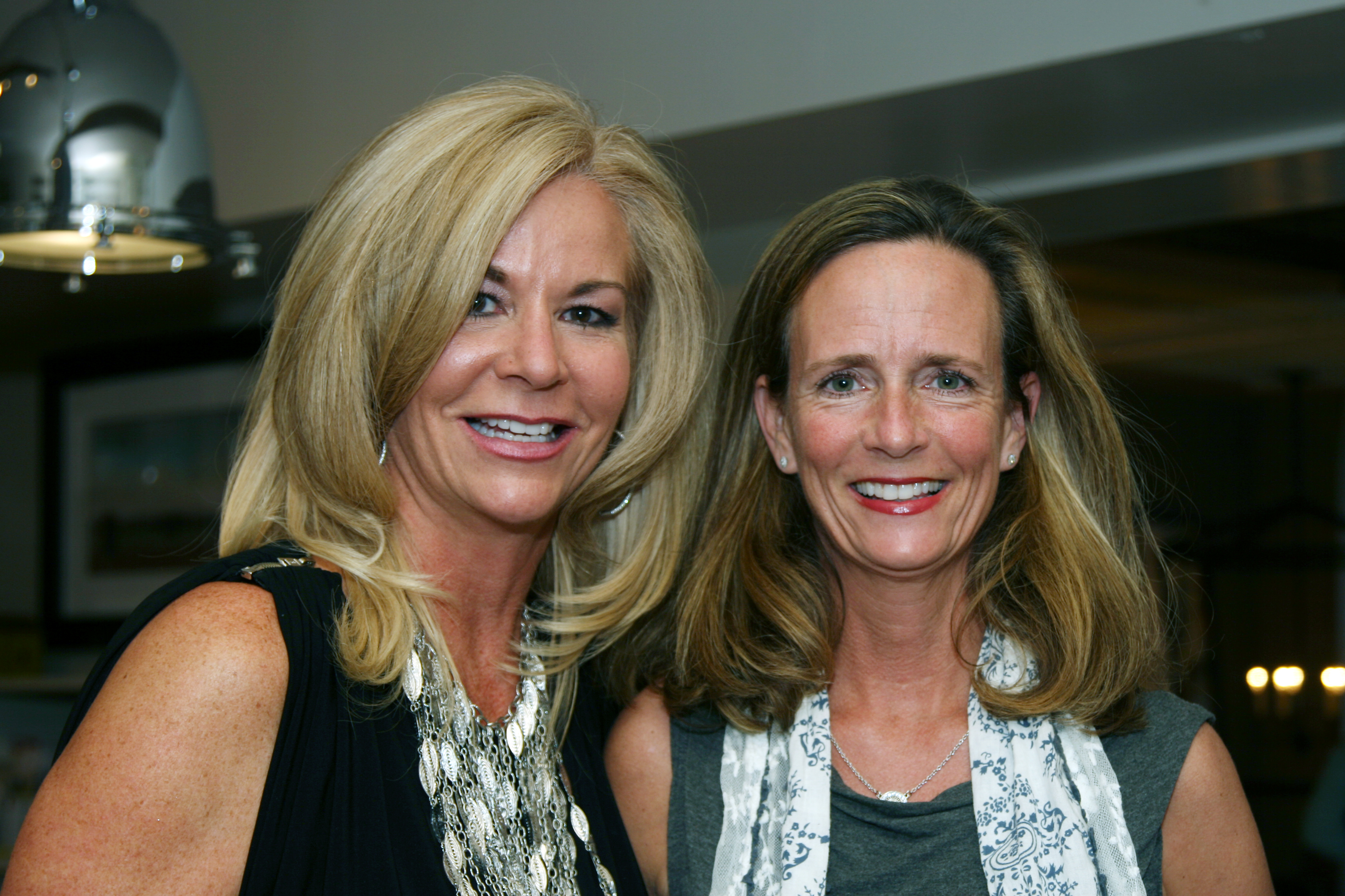 Shanna Wilson, Kim Moore