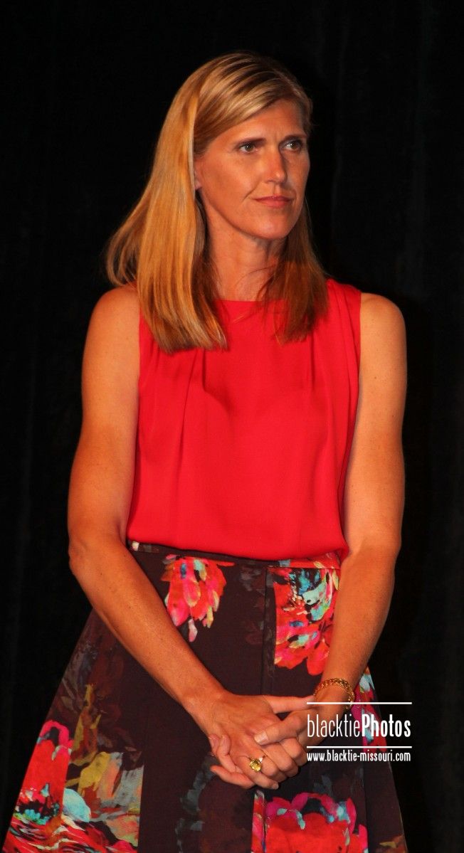 julie-mozeliak-event-co-chair